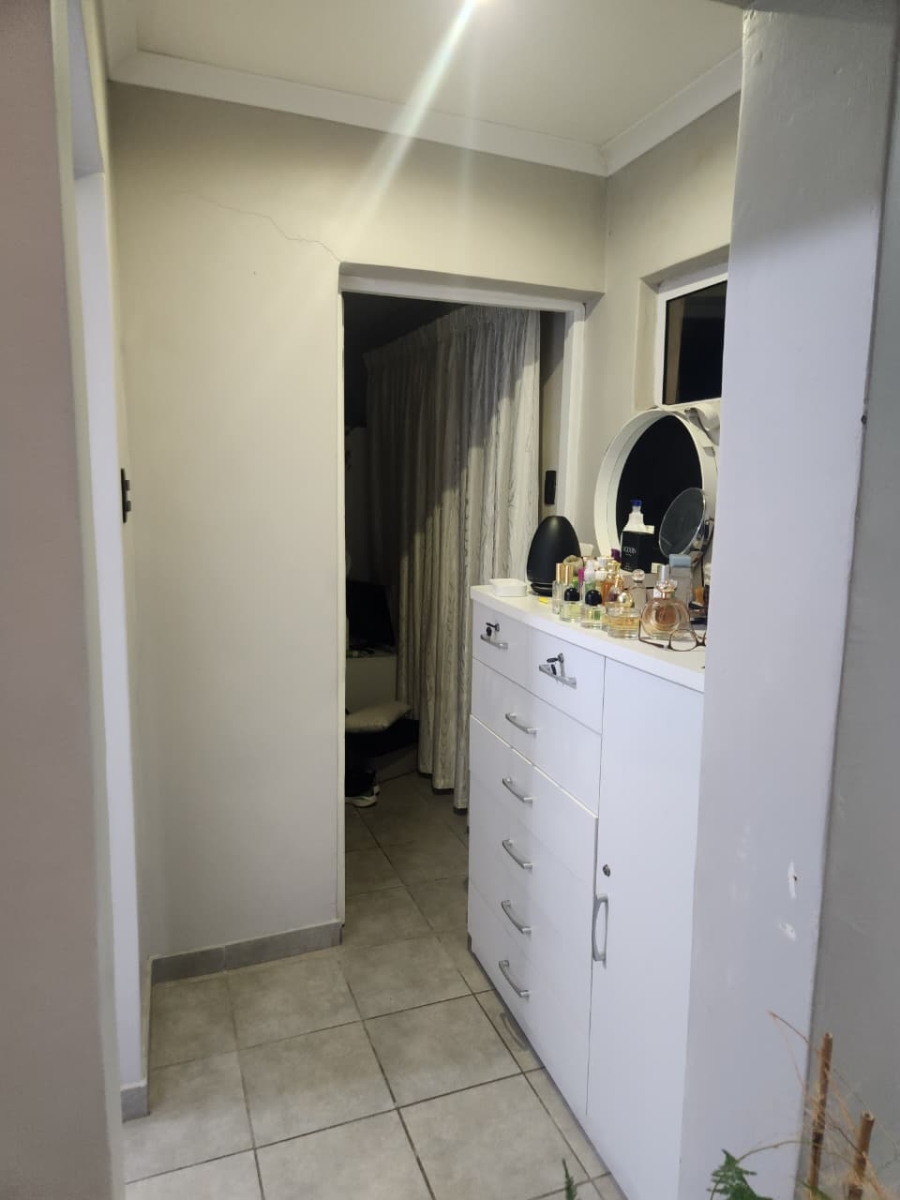 To Let 1 Bedroom Property for Rent in South End Eastern Cape